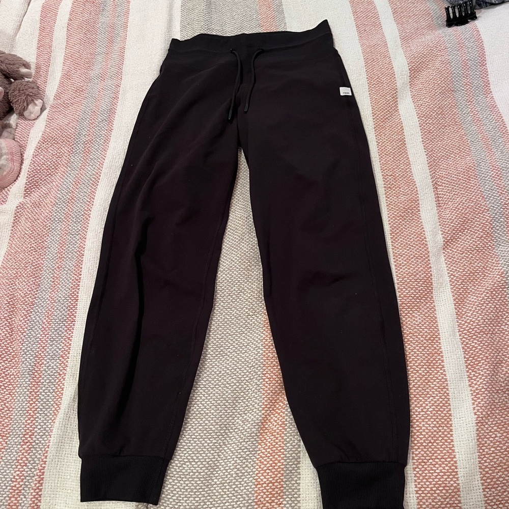 Vuori Black Jogger Pants